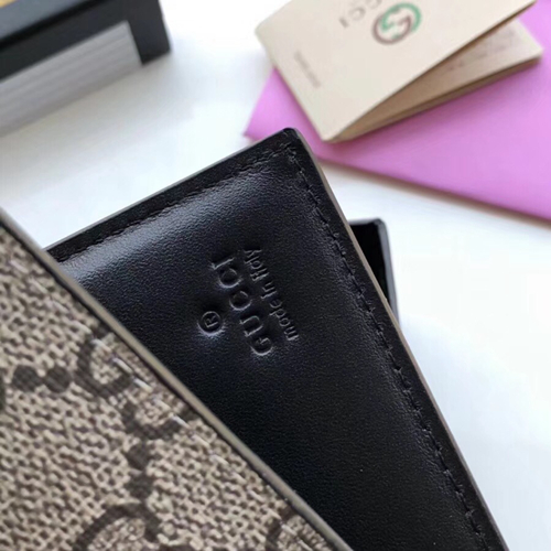 グッチ財布 レプリカ内部構造